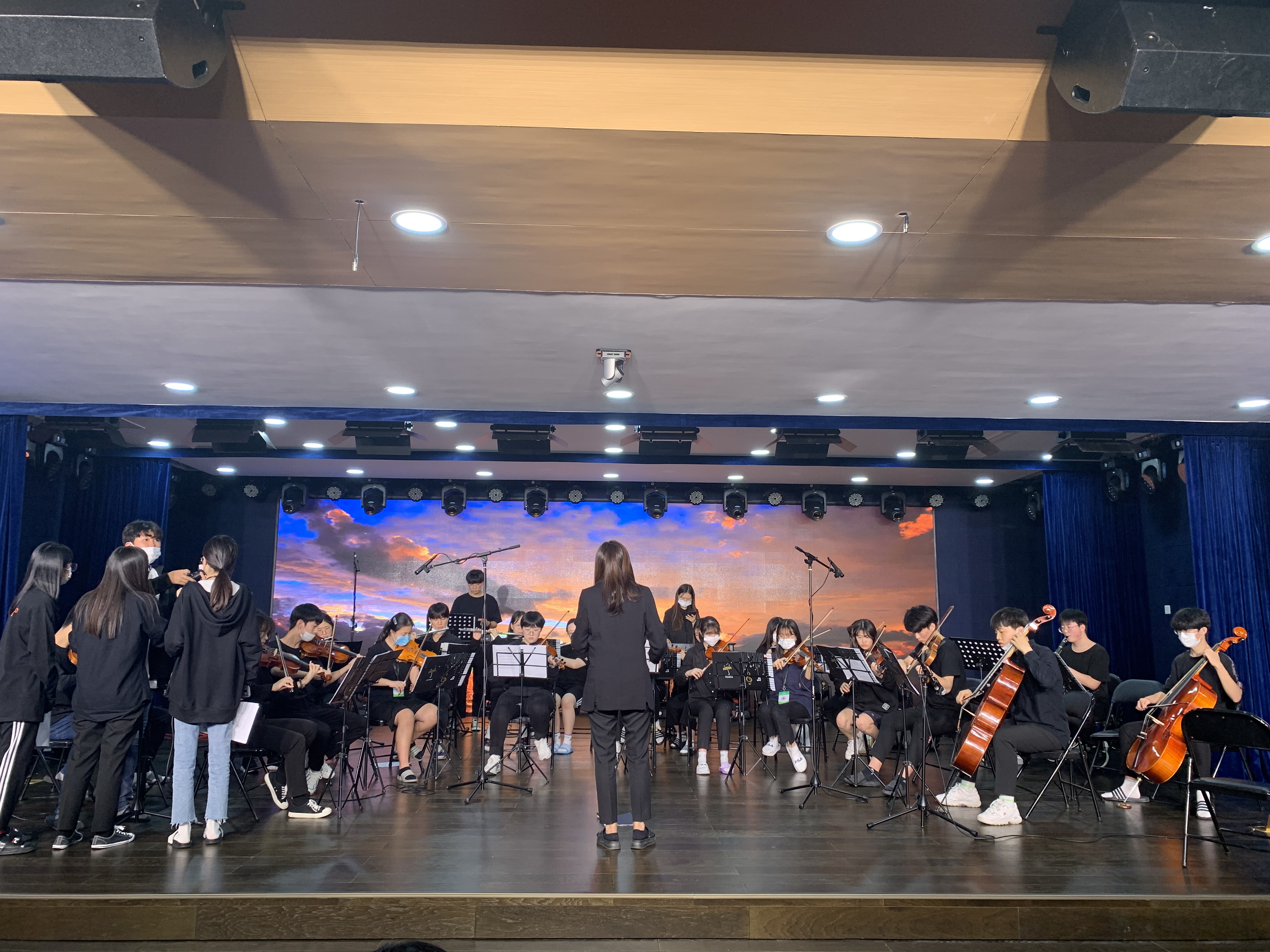 舞台灯光音响 舞台灯光音响